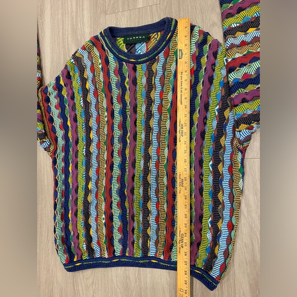 VINTAGE Vibrant TUNDRA 3D KNIT COTTON SWEATER Coogi Large L Canada 90 Hip Hop - Picture 3 of 7
